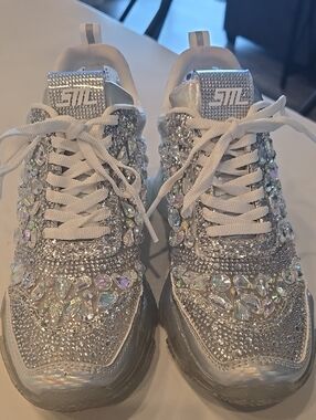 Steve Madden Rare Silver Crystal Embellished Women's Sneakers